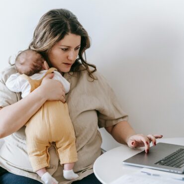 donne lavoro mamme maternità