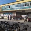 Riapre il liceo Da Vinci, ma molti studenti non entrano in classe: “Chiediamo più sicurezza”