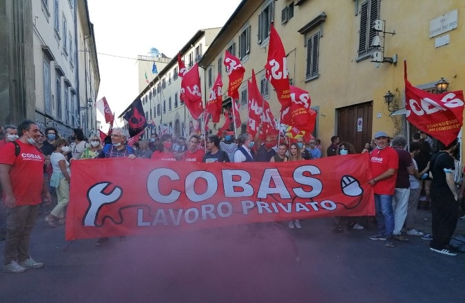 Sciopero generale, corteo separato per Cobas e CUB: “Né con il governo né con i sindacati confederali” – ASCOLTA